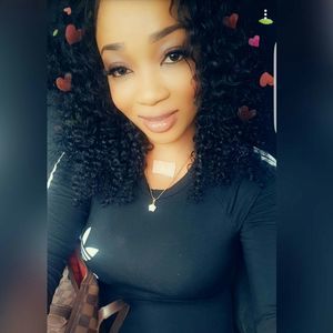 Meet your Posher, Opal